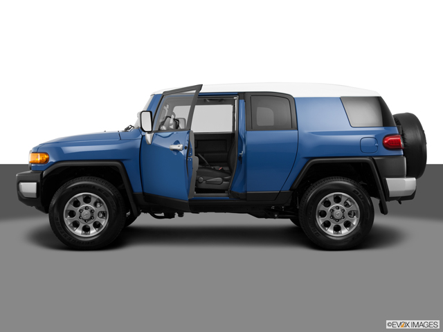 2013 Toyota FJ Cruiser Price, Value, Depreciation & Reviews | Kelley ...